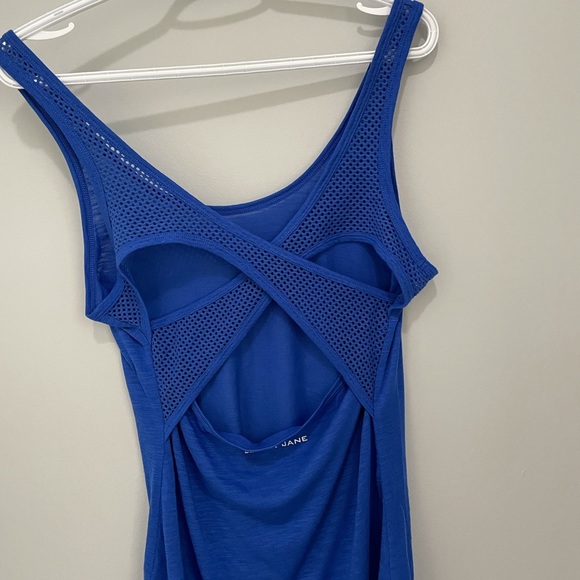Lorna Jane sport top new never wear - Picture 1 of 2